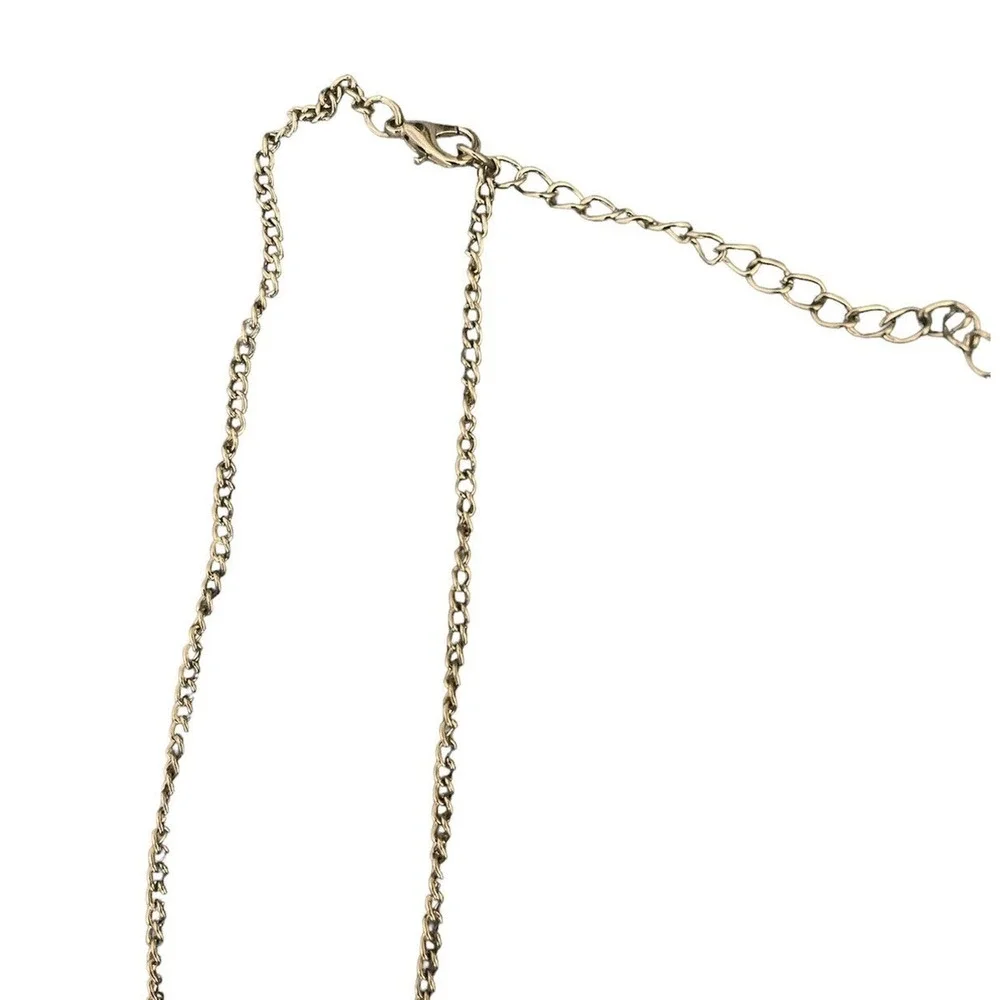 Turquoise Colored Stone Pendant 1.625 in Necklace‎ Silvertone Box Chain 20-22 in